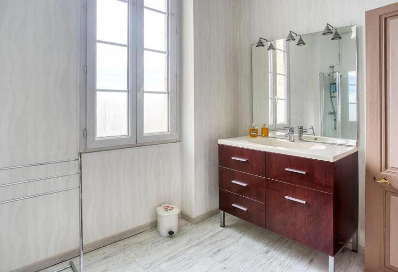 Номер Стандарт, Chambres D Hôtes Laferrière, Centre, Calme, Vue Dégagée Sur Verdure