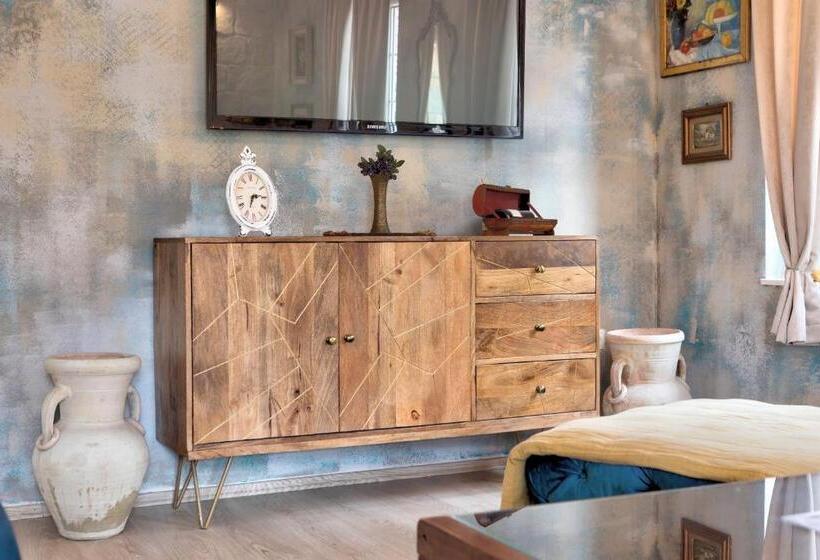 سوییت خانوادگی, Apartments Villa Mike