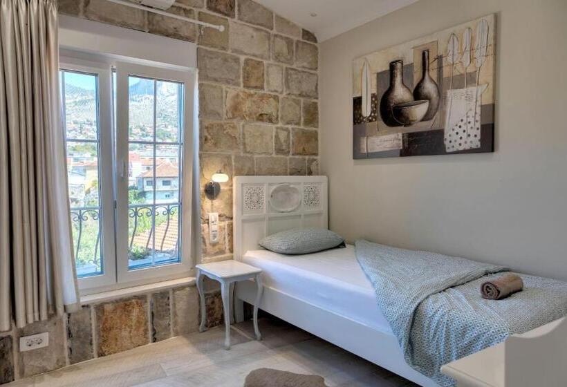 آپارتمان سوپریور 1 خوابه, Apartments Villa Mike