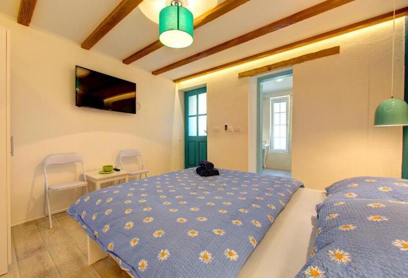 آپارتمان 2 خوابه, Apartments Villa Mike