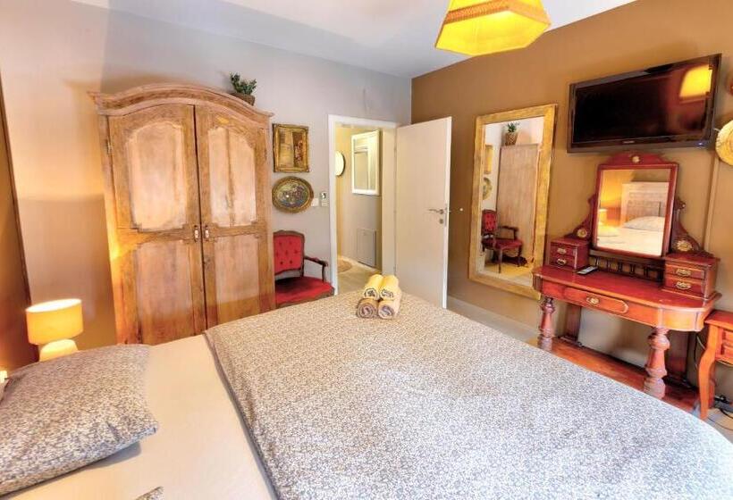 سوییت خانوادگی, Apartments Villa Mike