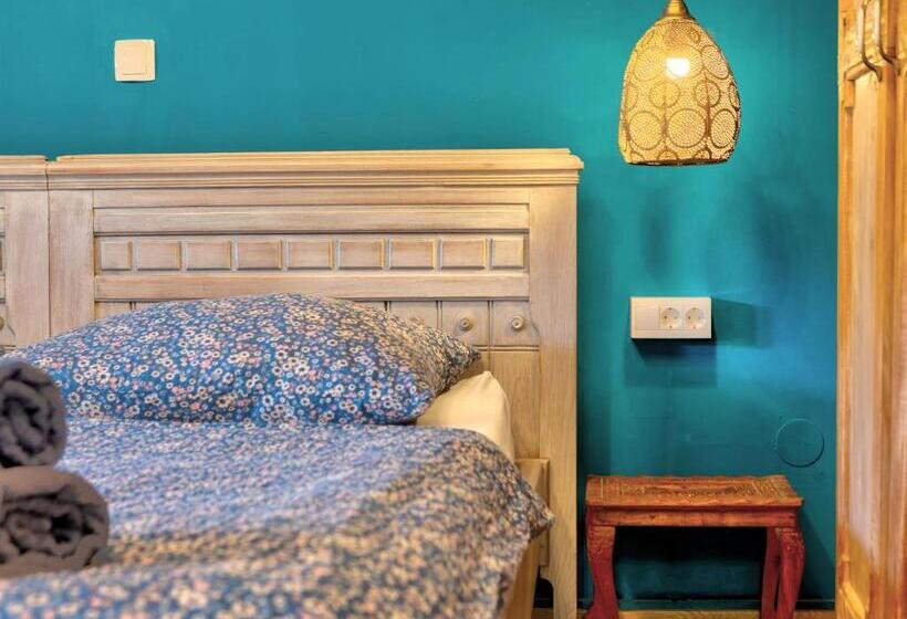 سوییت خانوادگی, Apartments Villa Mike