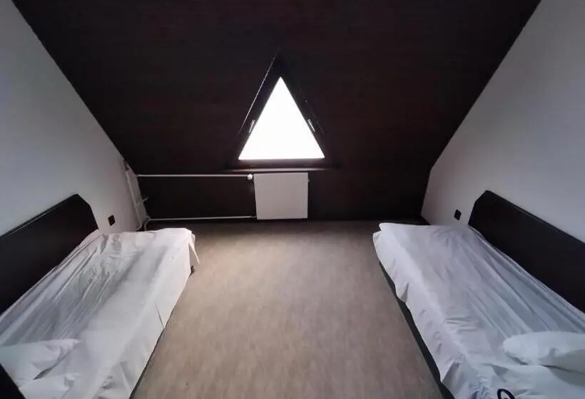 Apartamento Dúplex 1 Dormitório, Viking
