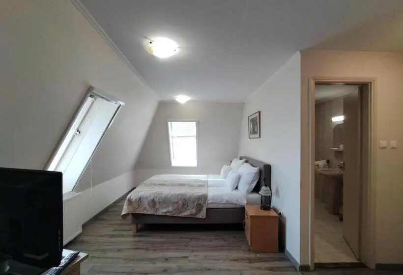 Apartamento 2 Dormitórios, Viking