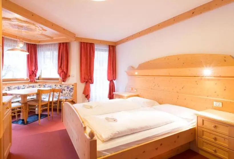 スーペリアの４人部屋, Chalet Hotel Diamant