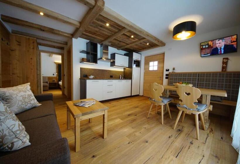 דירת חדר בקומת קרקע, Chalet Mornà