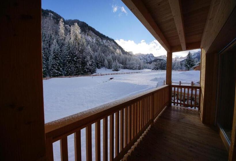 דירה בת חדר שינה 1 עם מרפסת, Chalet Mornà