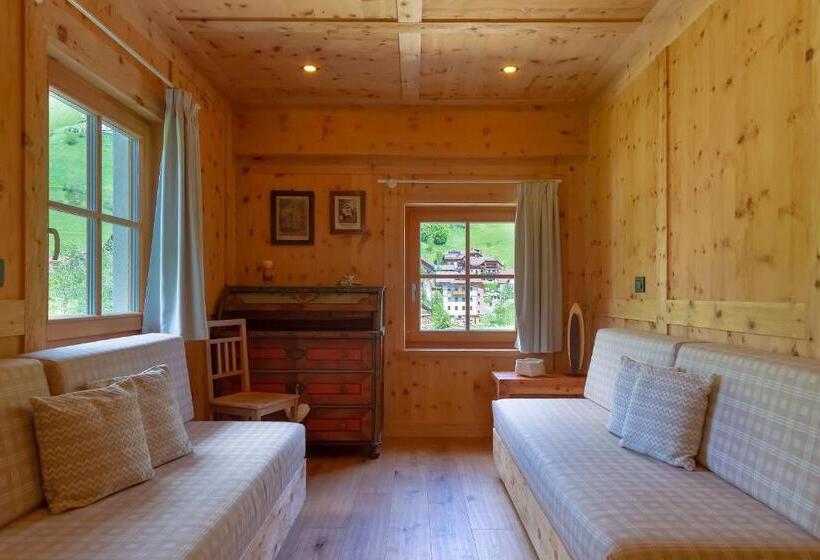 דירת חדר סופריור, Chalet Mornà