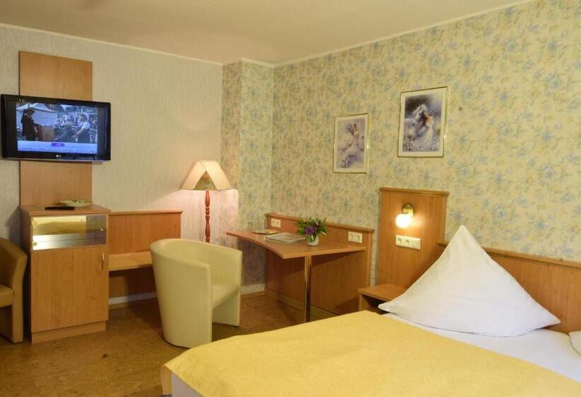 スタンダードルーム, & Gasthof Garküche