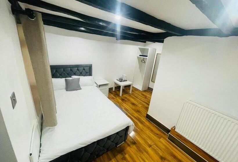 标准间, Tudor Oaks Lodge Stevenage North