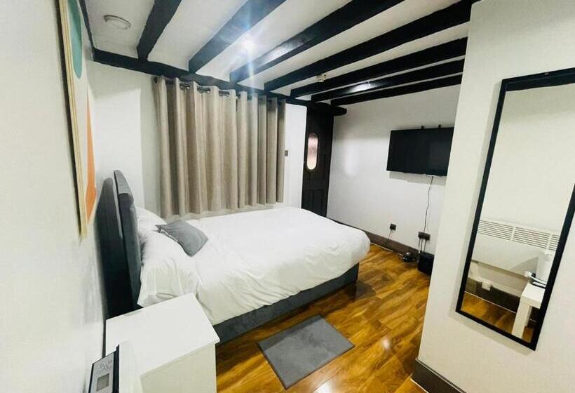 标准间, Tudor Oaks Lodge Stevenage North