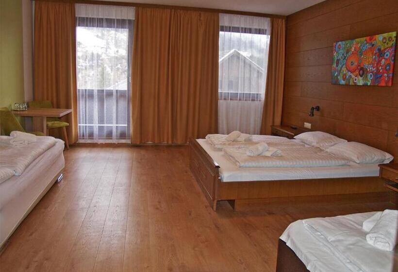 4인용 스탠다드 룸, Aineterhof