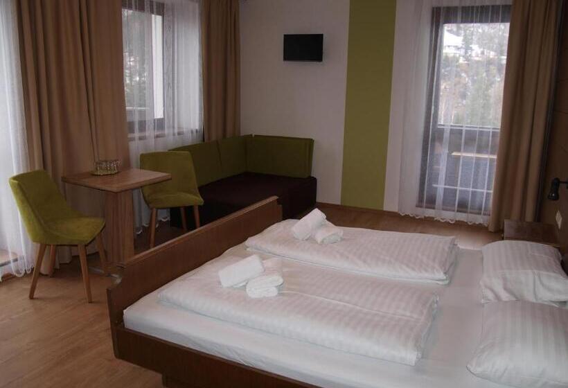 4인용 스탠다드 룸, Aineterhof