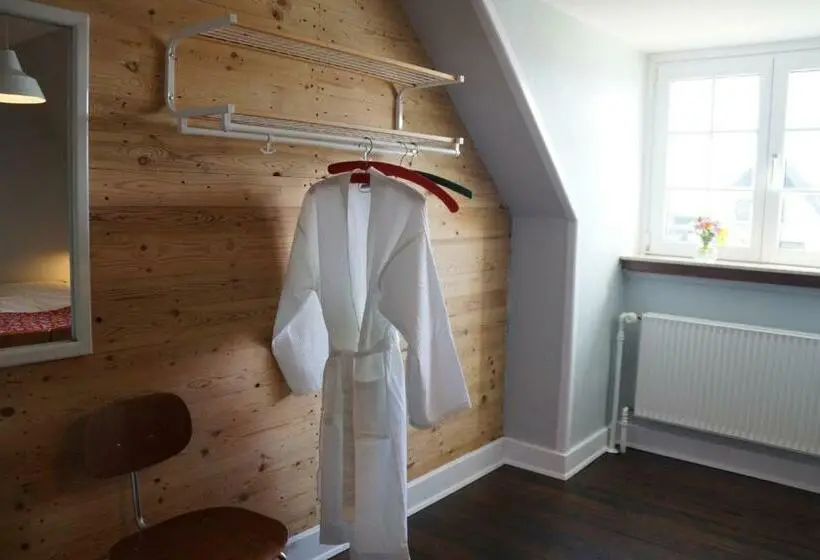 スタンダードルーム, Huset I Hejls