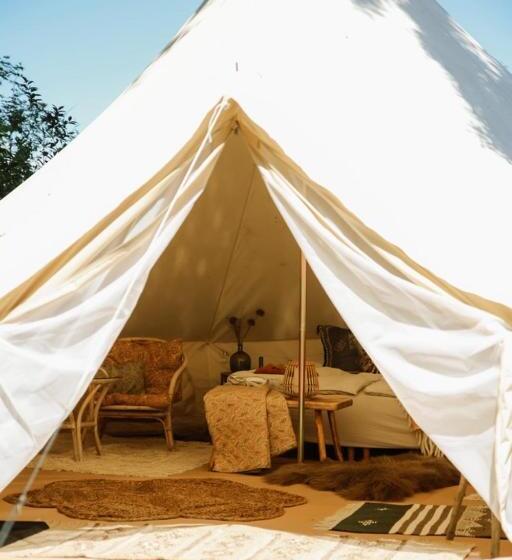 Standard Tent, Huset I Hejls