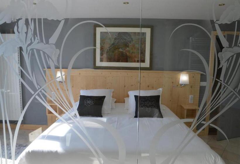 غرفة سوبيريور سرير كينج, Le Coeur 1210