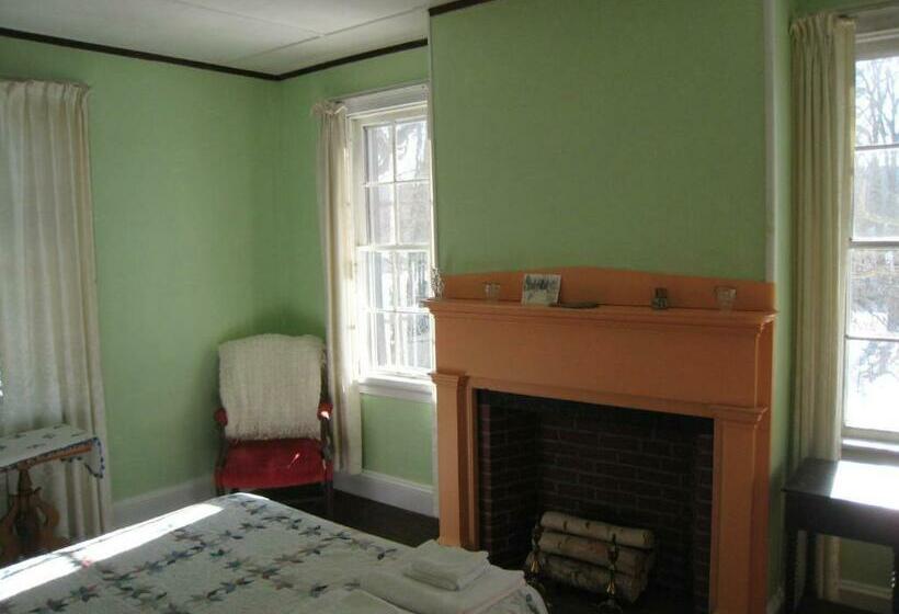 غرفة ديلوكس, Higganum House B&b