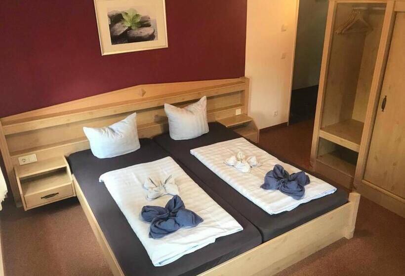 スタンダードトリプルルーム, Gasthof Zur Hoffnung