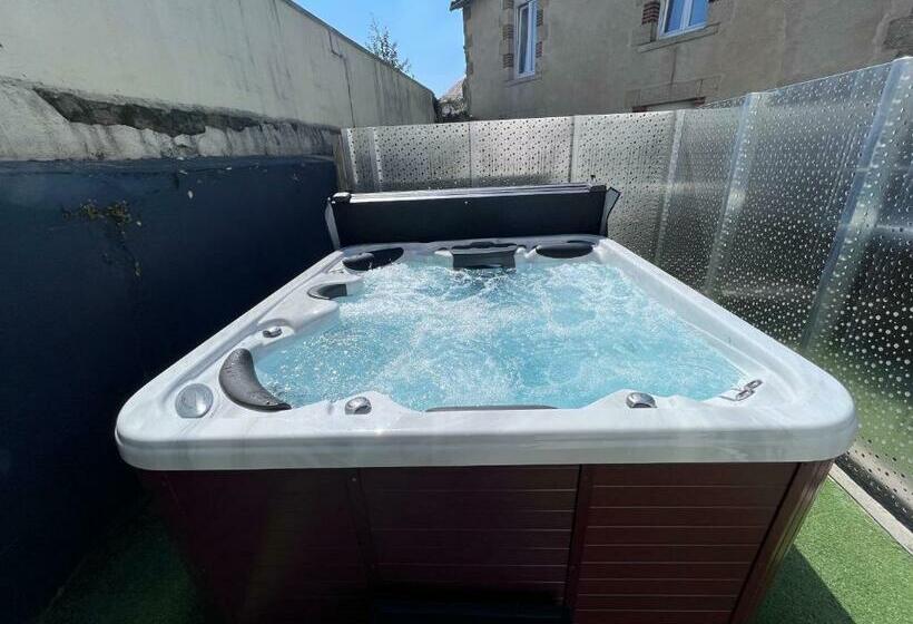 منزل 3 غرف نوم, L'hostellerie De Sèvremont