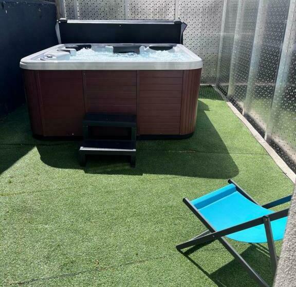 منزل 3 غرف نوم, L'hostellerie De Sèvremont