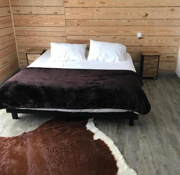 غرفة قياسية, L'hostellerie De Sèvremont