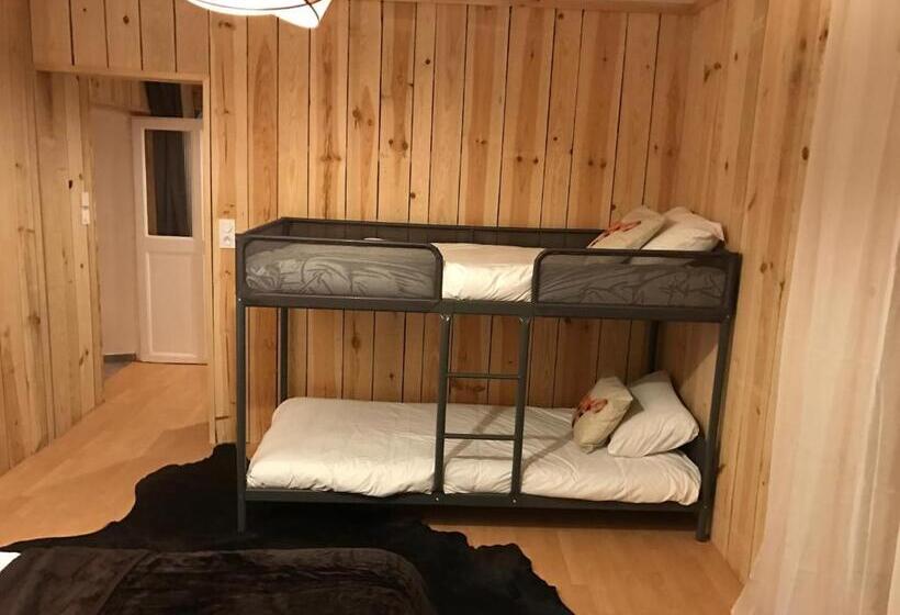 منزل غرفة نوم واحدة, L'hostellerie De Sèvremont