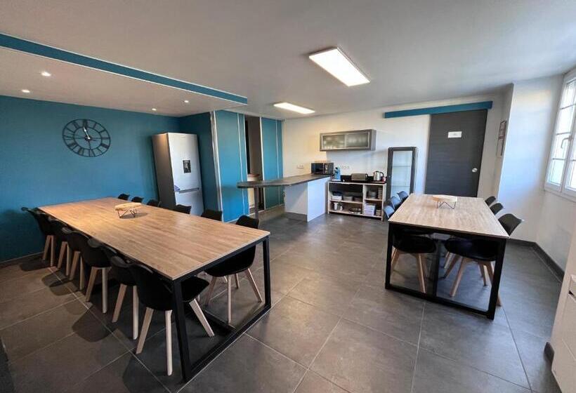 Дом 1 Спальня, L'hostellerie De Sèvremont