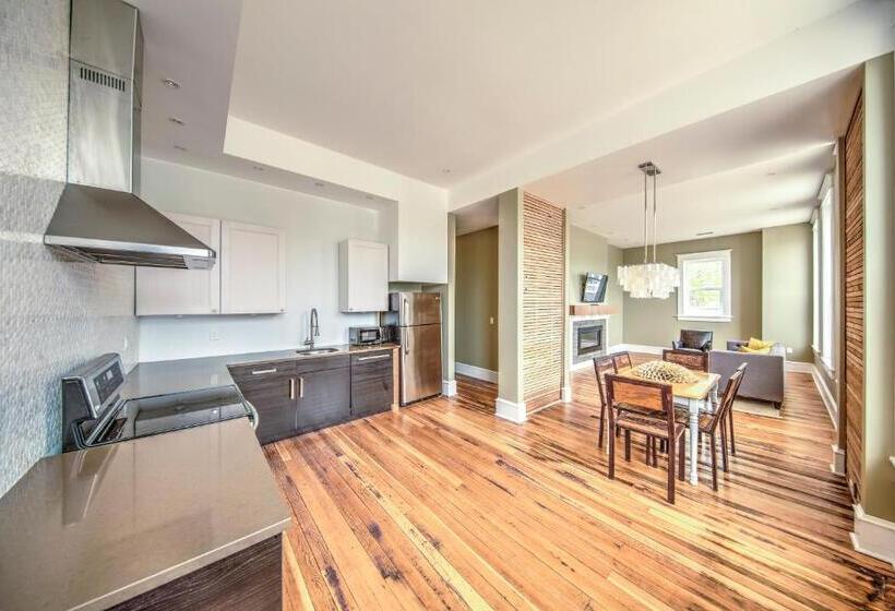 家庭工作室, The Harkness