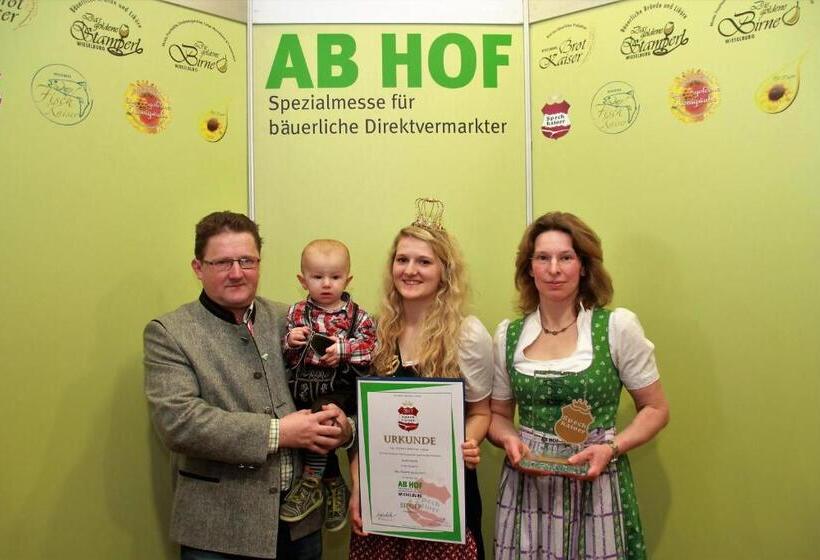 Номер Стандарт с Балконом, Willi's Bauernhof