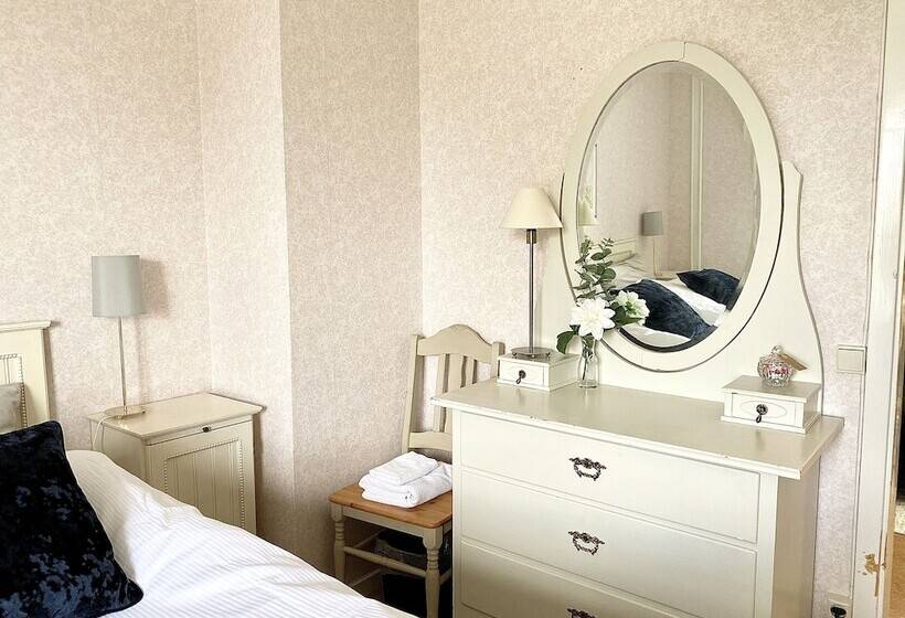 스탠다드 룸 공동 욕실, Sörbygården Bed & Breakfast