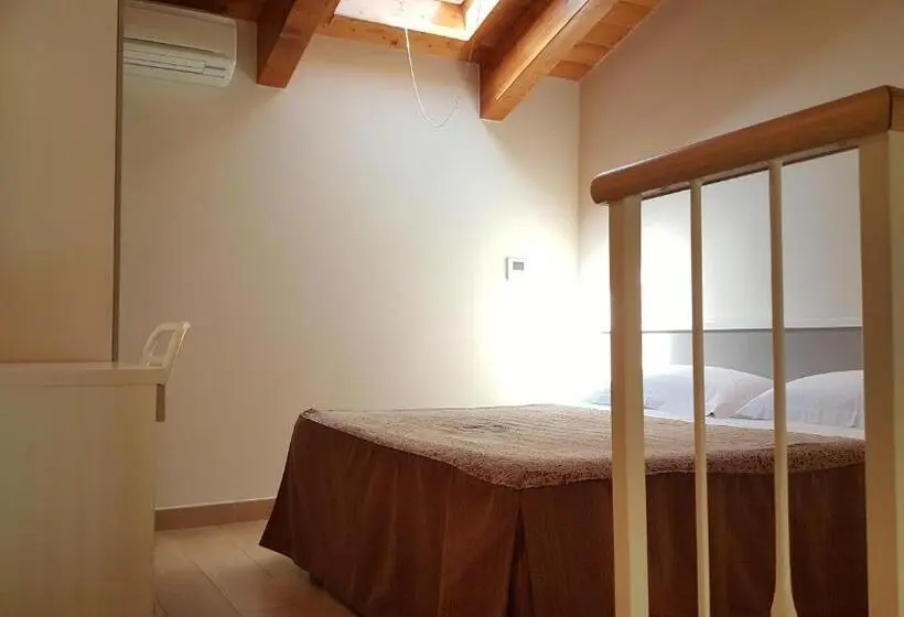 スタンダードトリプルルーム, Agriturismo B&b Vista Parco