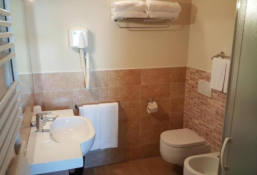 4인용 스탠다드 룸, Agriturismo B&b Vista Parco