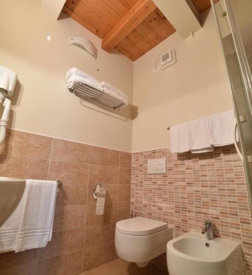 4인용 스탠다드 룸, Agriturismo B&b Vista Parco