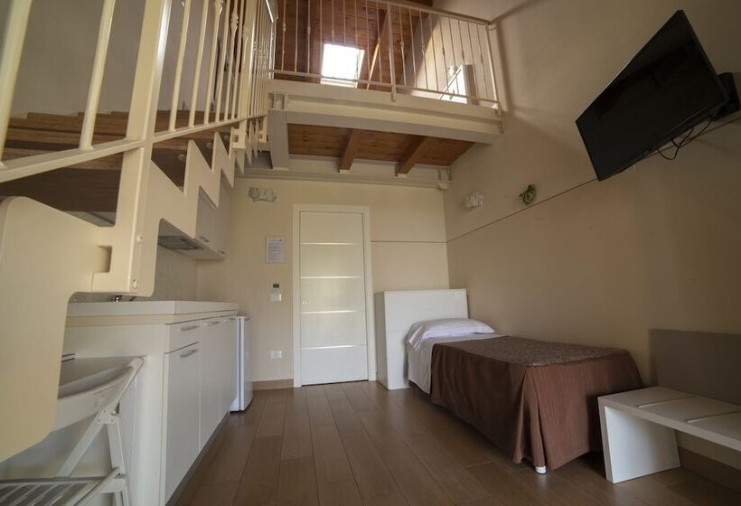 Номер Стандарт Трехместный, Agriturismo B&b Vista Parco
