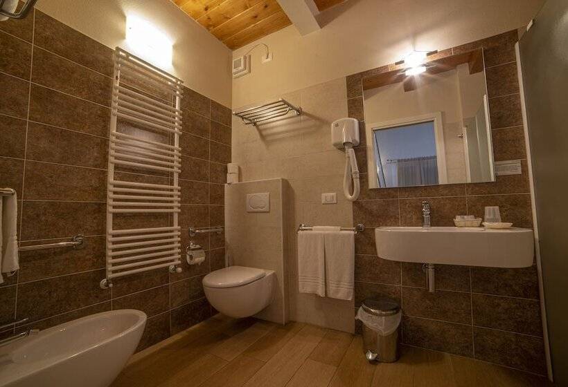 스탠다드 트리플 룸, Agriturismo B&b Vista Parco