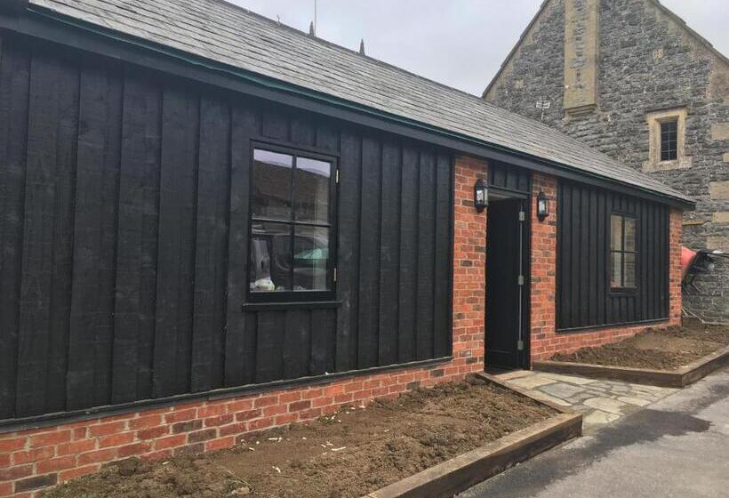 غرفة قياسية سرير كينج, Manor House Inn