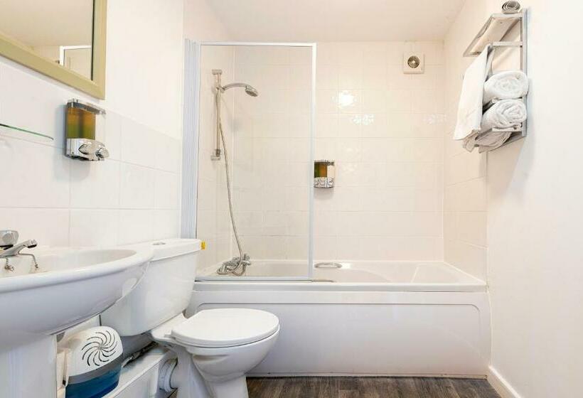 Номер Стандарт, Staunton Arms