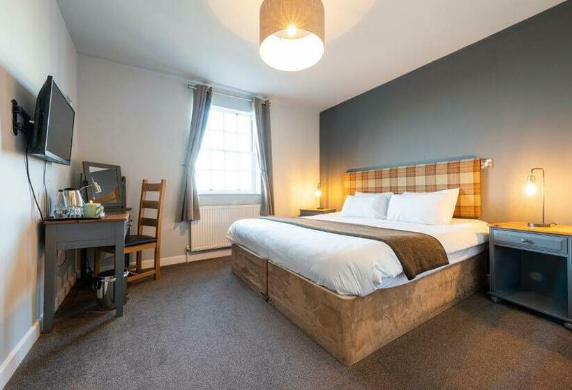 Номер Стандарт, Staunton Arms