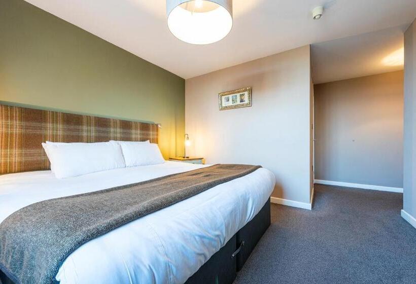 Номер Стандарт, Staunton Arms