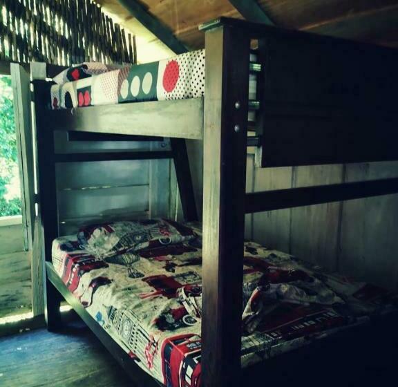 Családi Szoba, Treegana