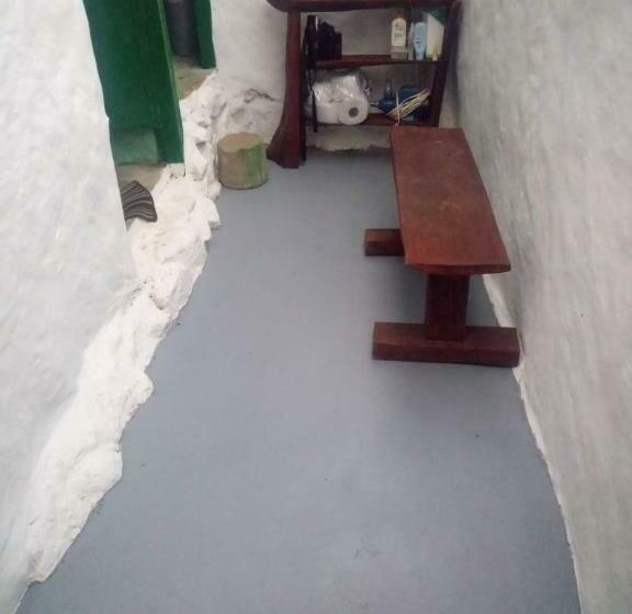 Háromágyas Standard Szoba, Treegana