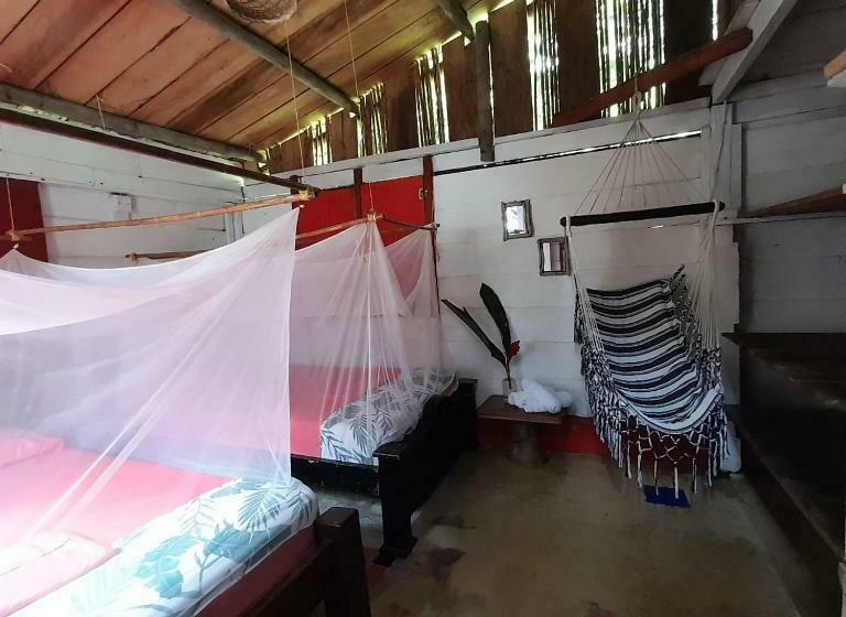 Háromágyas Standard Szoba, Treegana