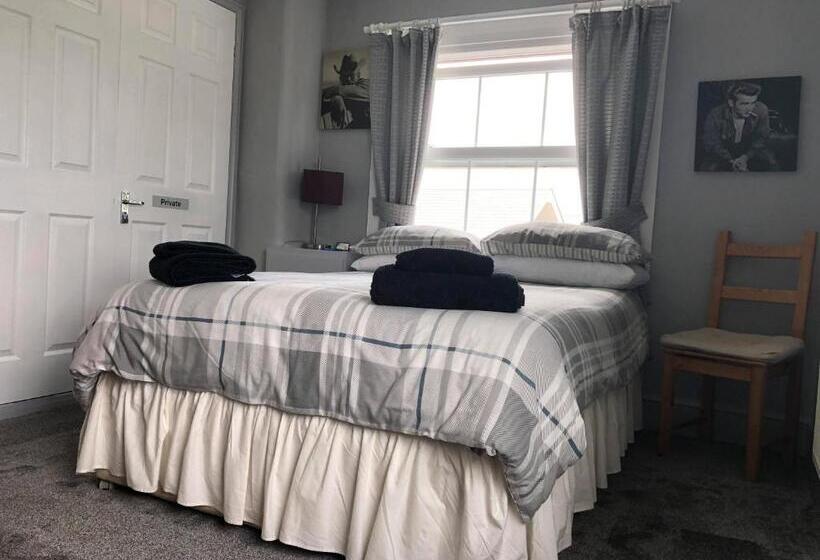 Quarto standard vista mar, Channel View Guest House