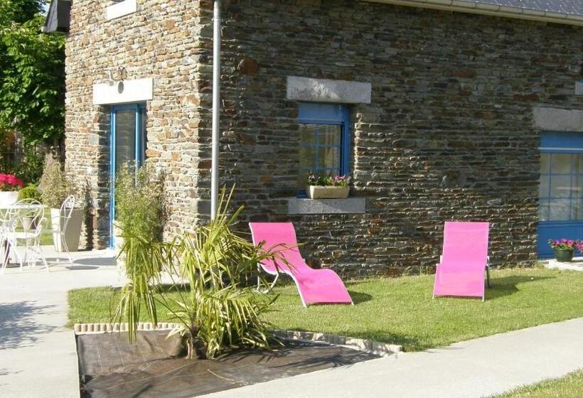 Дом 1 Спальня, La Bastide Du Moulin   Mont St Michel