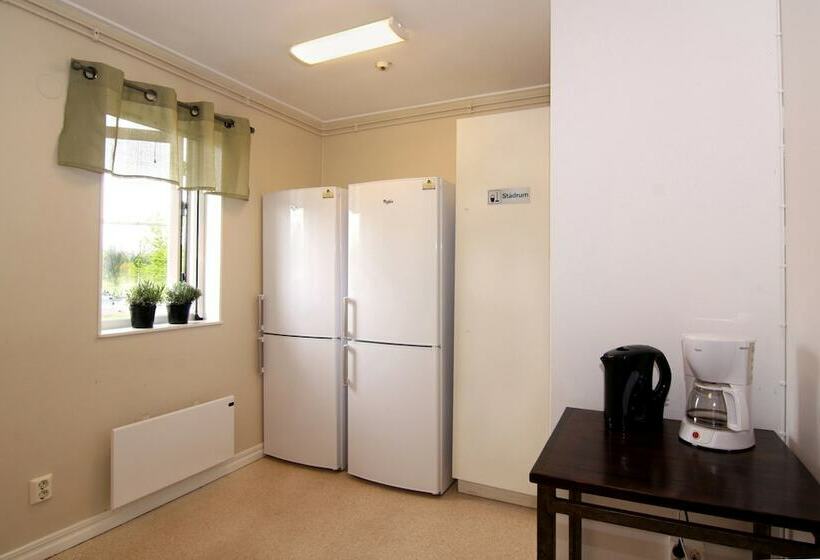 스탠다드 룸 공동 욕실, Bergs Slussar Vandrarhem & Stugor