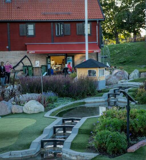 이코노미 룸 공용욕실, Bergs Slussar Vandrarhem & Stugor