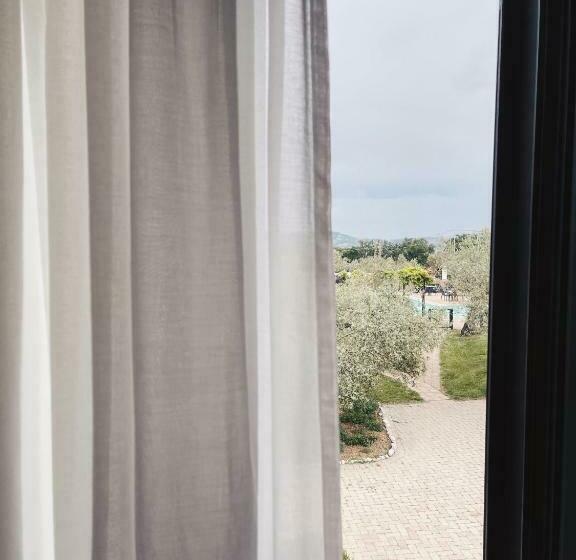 חדר סטנדרט לארבעה, Agriturismo La Rustica