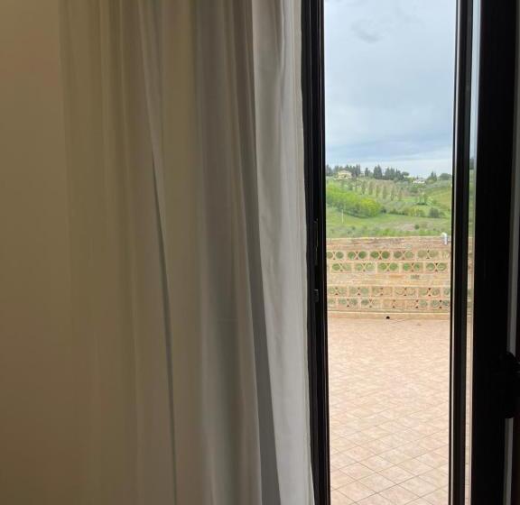 חדר סטנדרט לארבעה, Agriturismo La Rustica