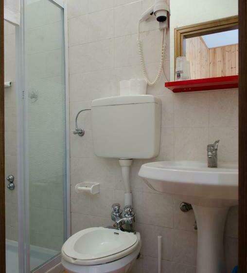 חדר סטנדרט יחיד, Capriolo