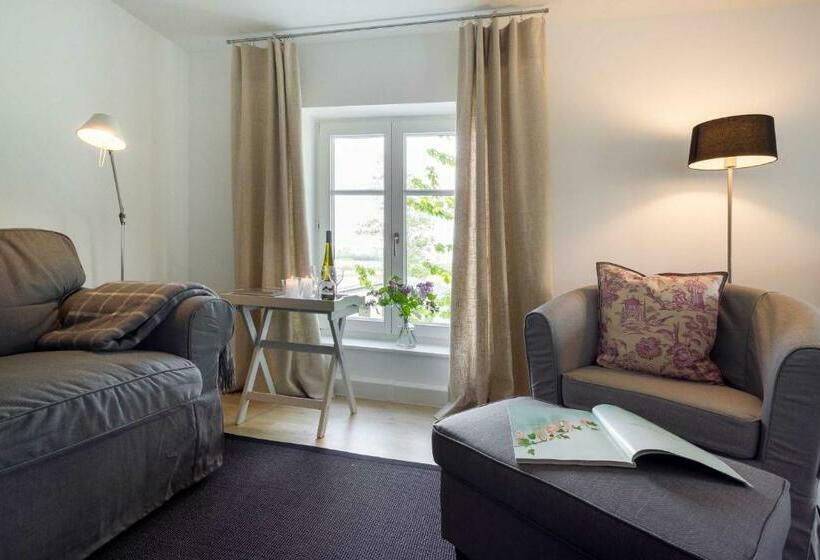 Апартаменты 1 Спальня, Herthaquelle